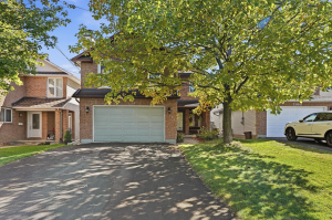 Ottawa House for sale: 3 bedroom (Listed 2026-09-25)